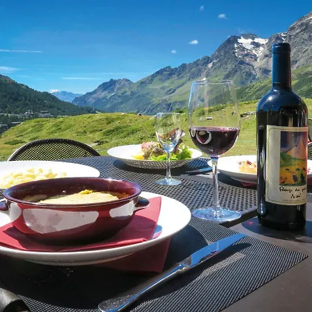 فندق Breithorn بيريوِل تْشيرفينيا