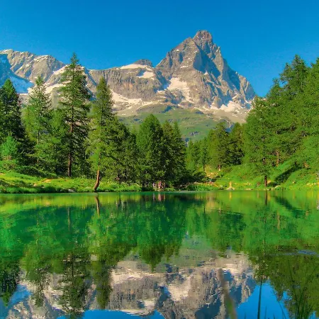 فندق Breithorn بيريوِل تْشيرفينيا